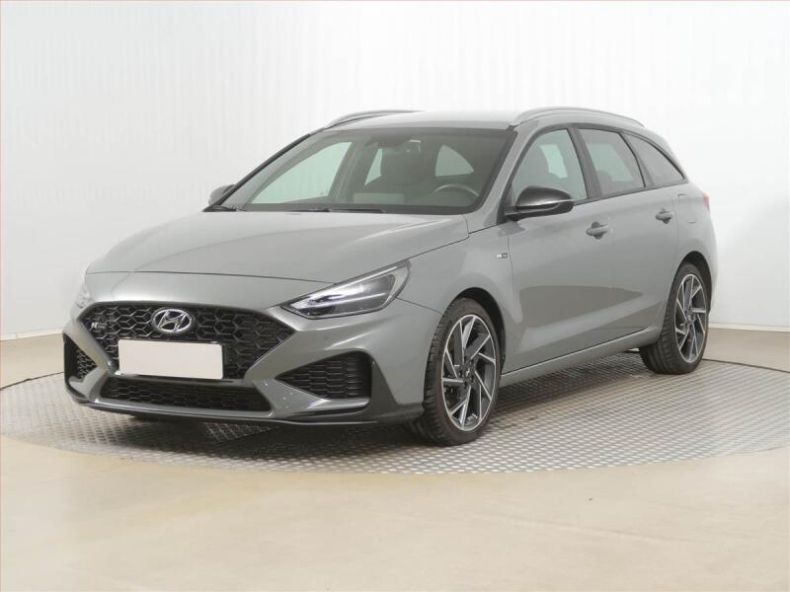 Hyundai i30 - hlavní fotka