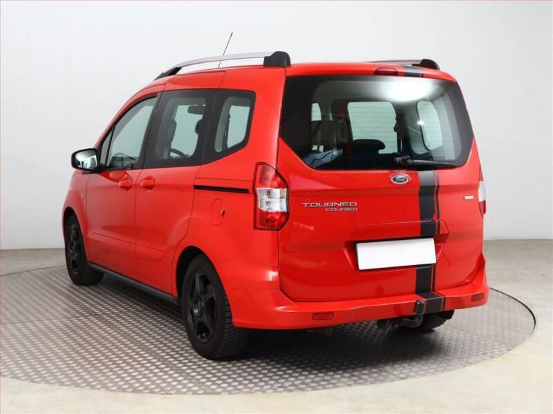 Ford Tourneo - hlavní fotka