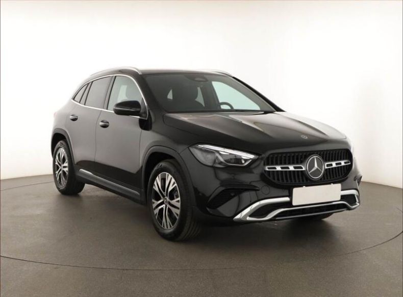 Mercedes Třída GLA - hlavní fotka