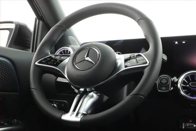 Mercedes Třída GLA - hlavní fotka