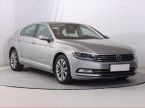 Volkswagen Passat - fotka číslo 0