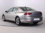 Volkswagen Passat - fotka číslo 3