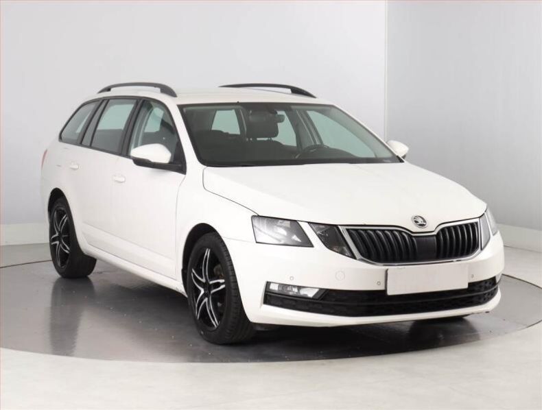 Škoda Octavia - hlavní foto