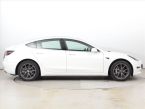 Tesla Model 3 - fotka číslo 5