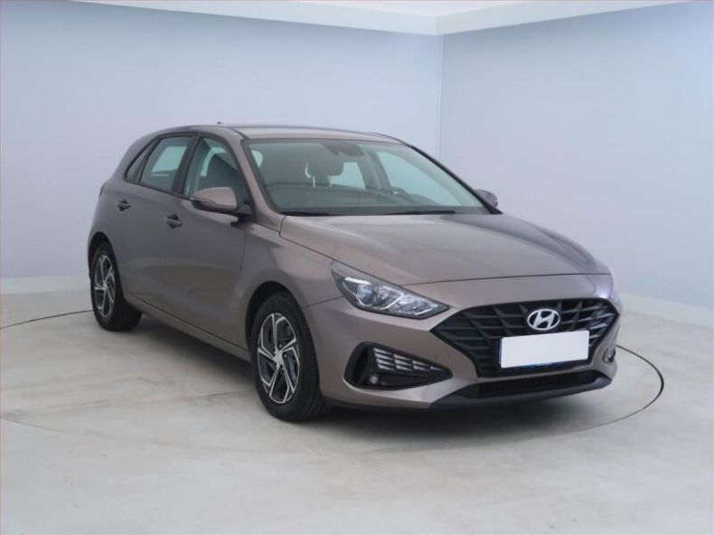 Hyundai i30 - hlavní foto