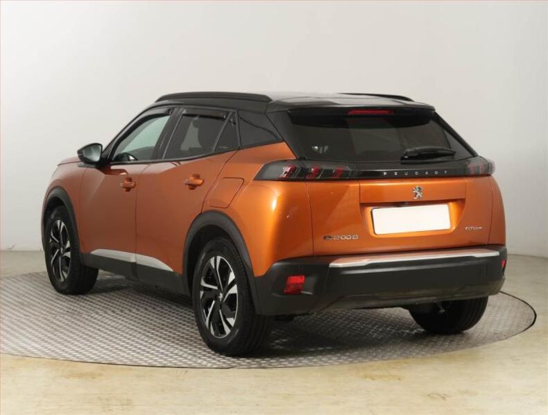 Peugeot 2008 - hlavní fotka