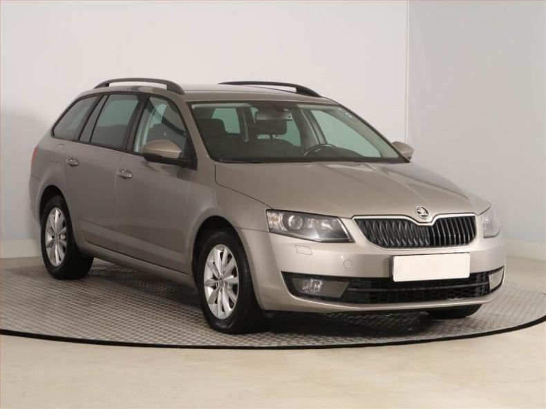 Škoda Octavia - hlavní foto