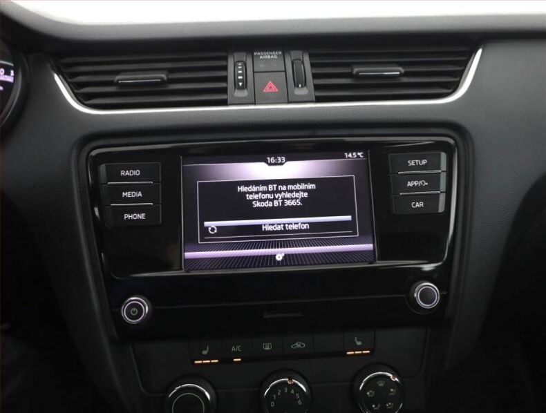 Škoda Octavia - hlavní fotka