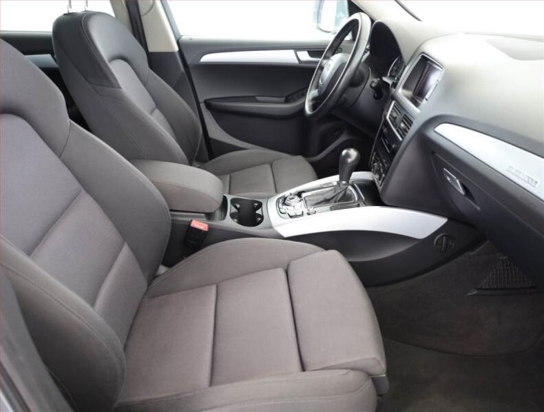 Audi Q5 - hlavní fotka