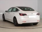 Tesla Model 3 - fotka číslo 3