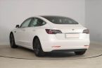 Tesla Model 3 - fotka číslo 3