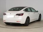 Tesla Model 3 - fotka číslo 4