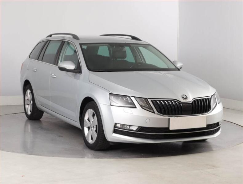 Škoda Octavia - hlavní foto