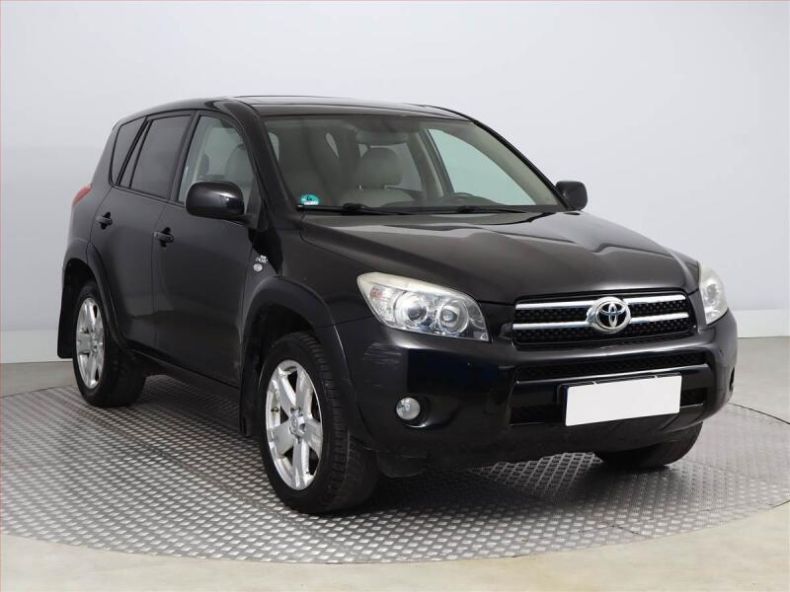 Toyota RAV 4 - hlavní fotka inzerátu