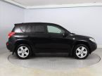Toyota RAV 4 - fotka číslo 5
