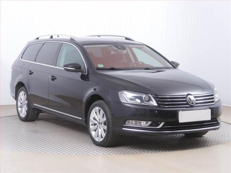 Volkswagen Passat - hlavní foto