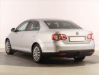 Volkswagen Jetta - fotka číslo 3