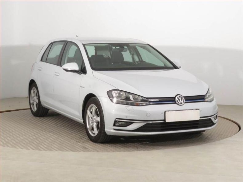 Volkswagen Golf - hlavní fotka inzerátu