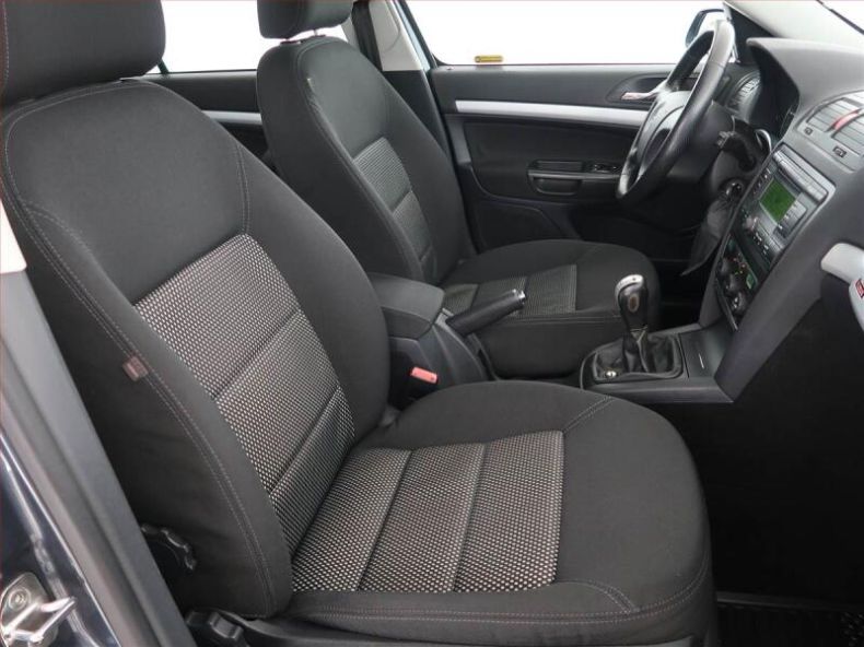 Škoda Octavia - hlavní fotka