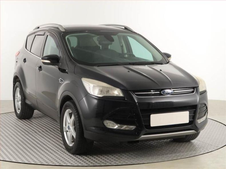 Ford Kuga - hlavní foto