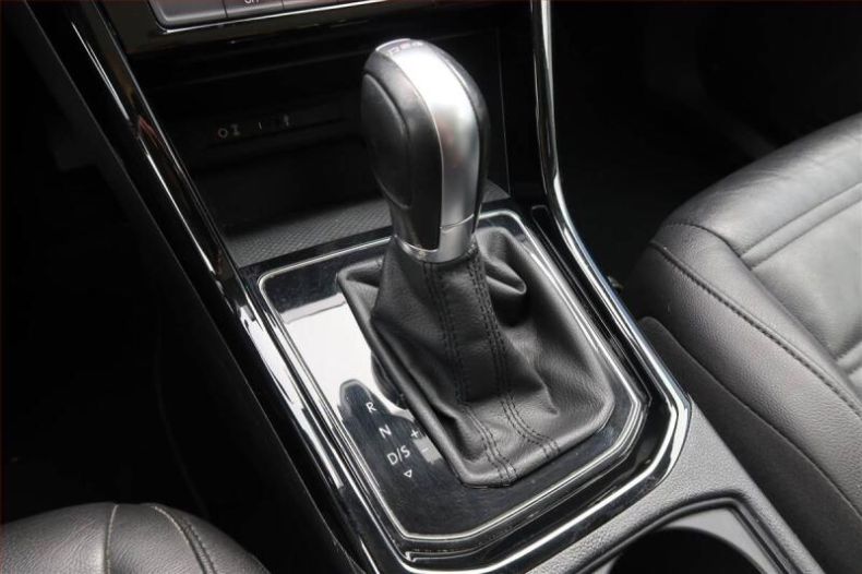 Volkswagen Touran - hlavní fotka