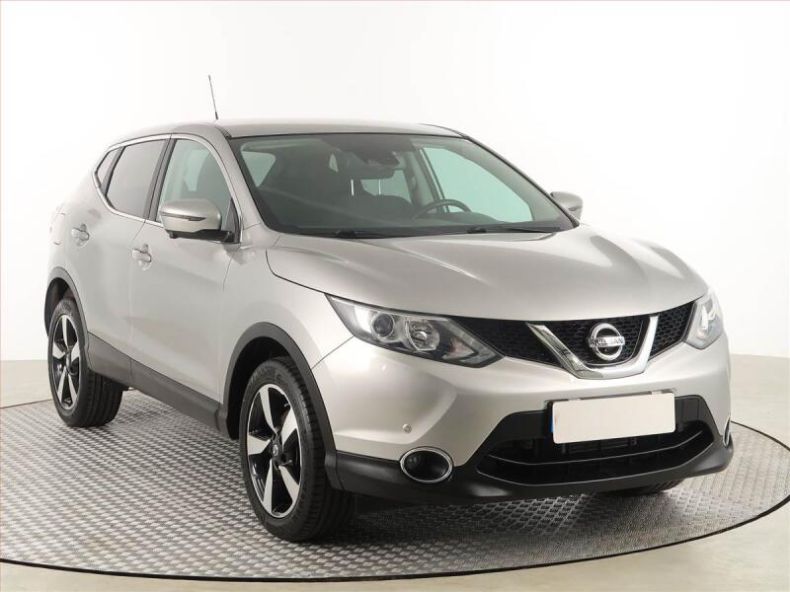 Nissan Qashqai - hlavní fotka inzerátu