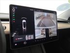 Tesla Model 3 - fotka číslo 19