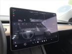 Tesla Model 3 - fotka číslo 20