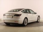 Tesla Model 3 - fotka číslo 4