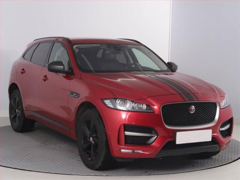 Jaguar F-Pace - hlavní foto