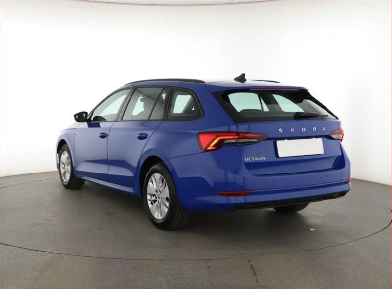Škoda Octavia - hlavní fotka