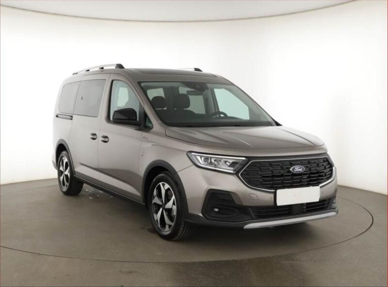 Ford Tourneo - hlavní foto