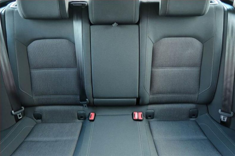 Volkswagen Passat - hlavní fotka