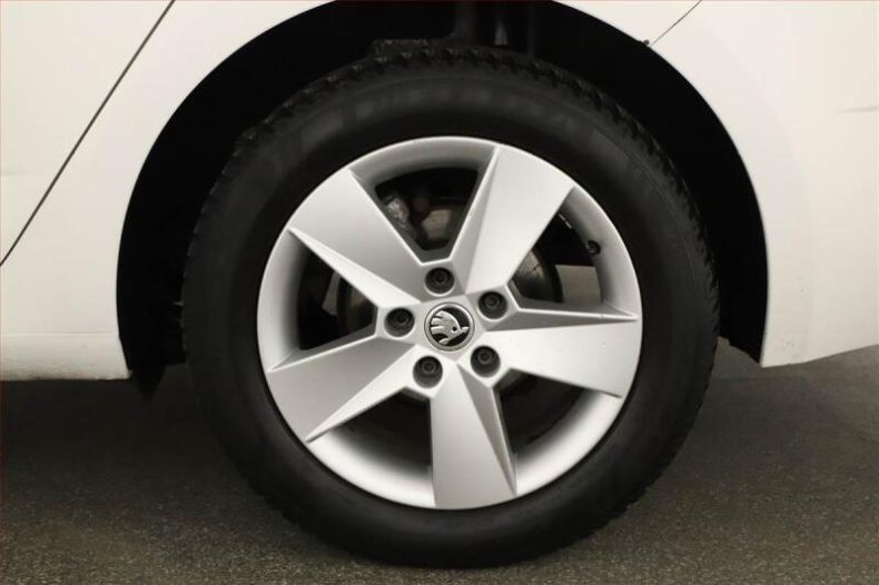 Škoda Octavia - hlavní fotka