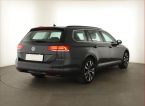 Volkswagen Passat - fotka číslo 4