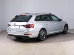 Škoda Superb - fotka číslo 4