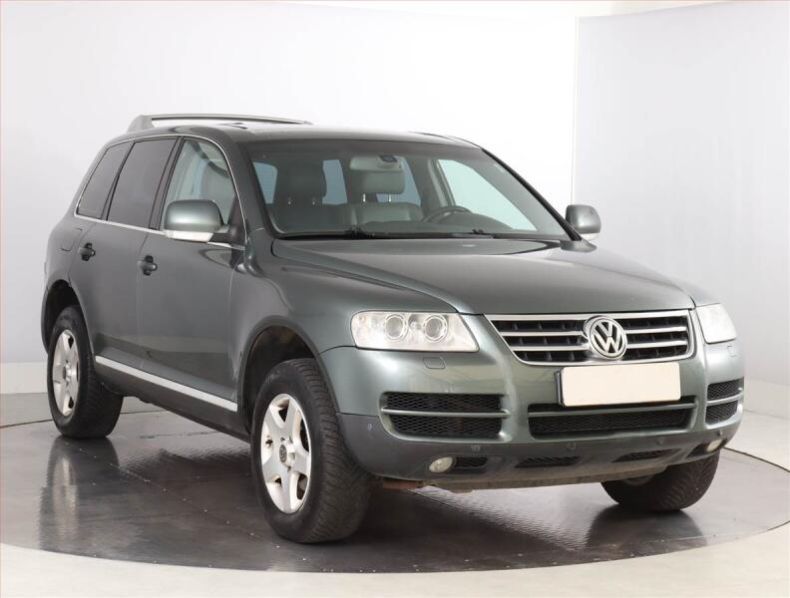 Volkswagen Touareg - hlavní foto