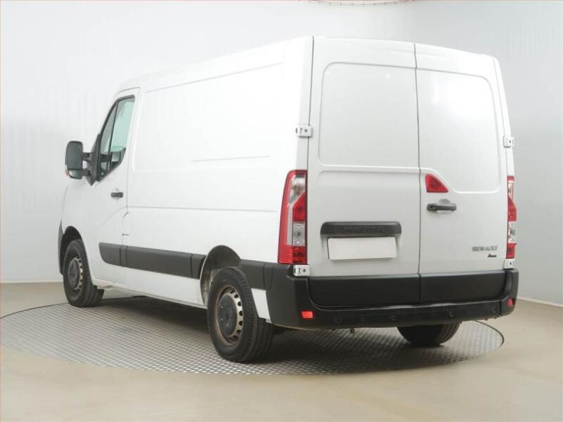 Renault Master - hlavní fotka