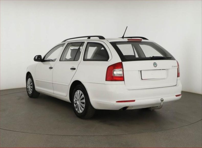 Škoda Octavia - hlavní fotka