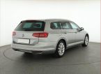 Volkswagen Passat - fotka číslo 4