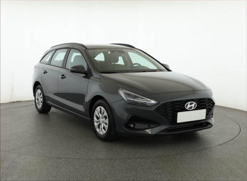 Hyundai i30 - hlavní fotka
