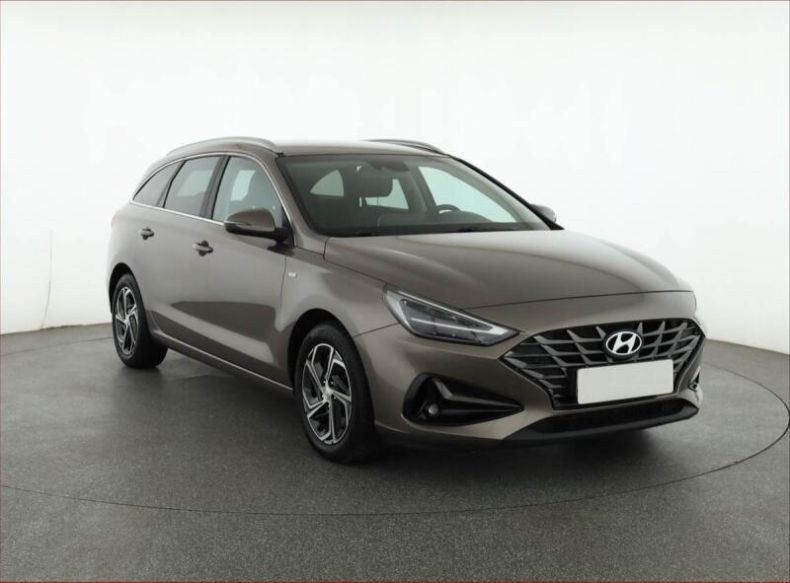 Hyundai i30 - hlavní foto