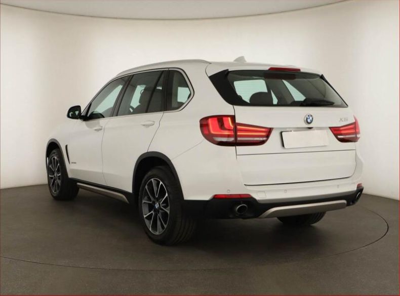 BMW X5 - hlavní fotka