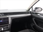 Volkswagen Passat - fotka číslo 7