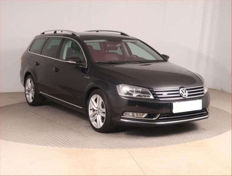 Volkswagen Passat - hlavní fotka inzerátu