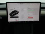 Tesla Model Y - fotka číslo 10