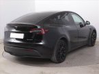 Tesla Model Y - fotka číslo 4