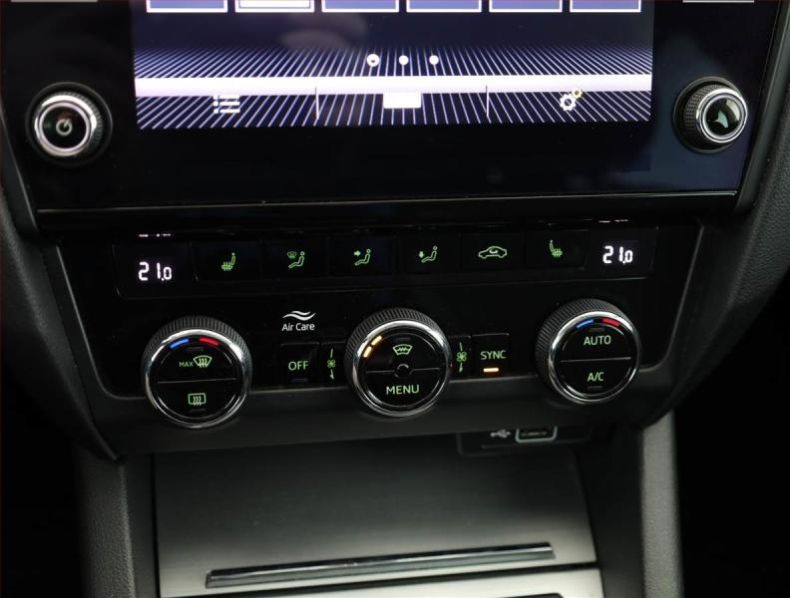 Škoda Octavia - hlavní fotka