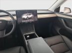 Tesla Model Y - fotka číslo 7