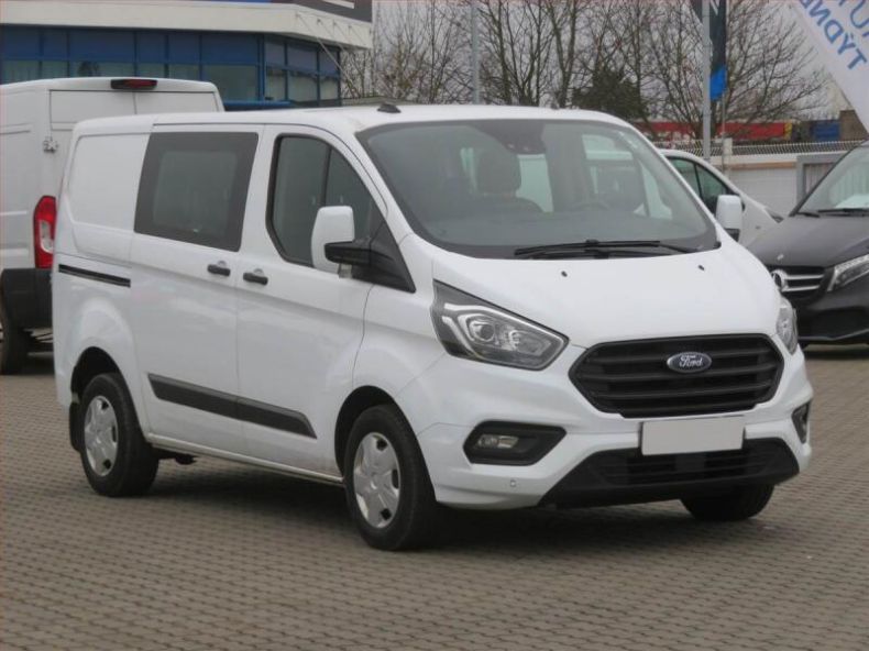 Ford Transit - hlavní foto